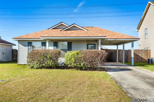 23907 Southpark Ln, Denham Springs, LA 70726