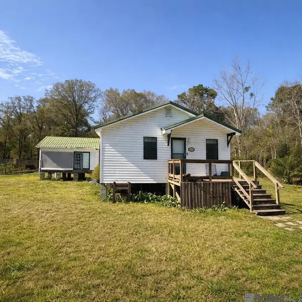 26655 Persimmon Rd, Denham Springs, LA 70726