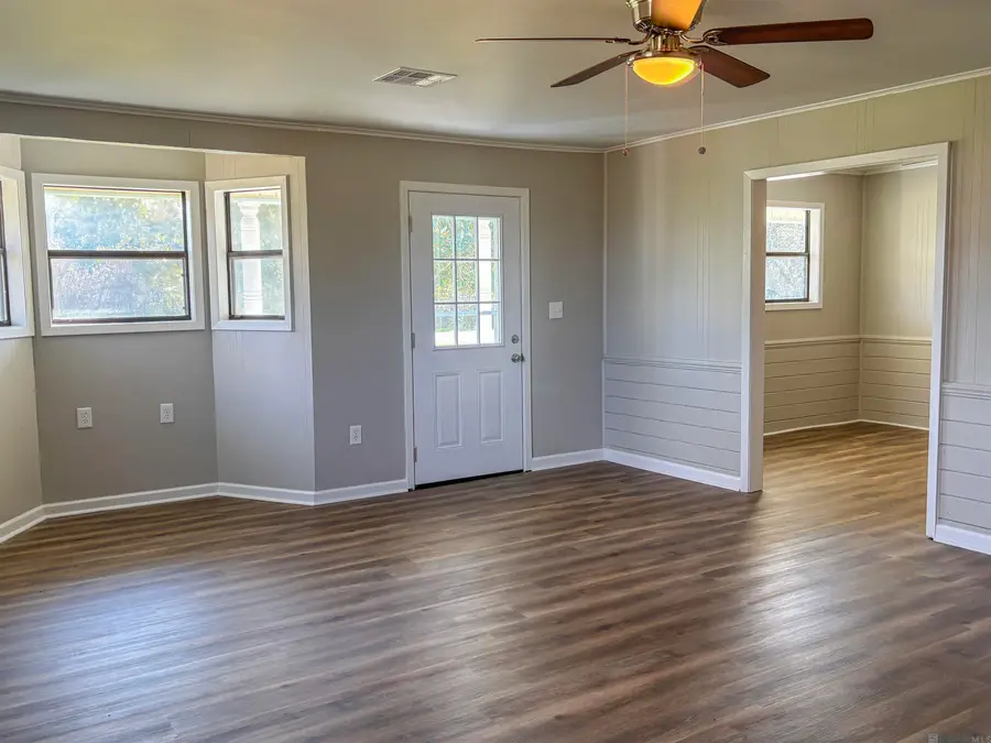 113 Gus St, Belle Rose, LA 70341 - Image #2