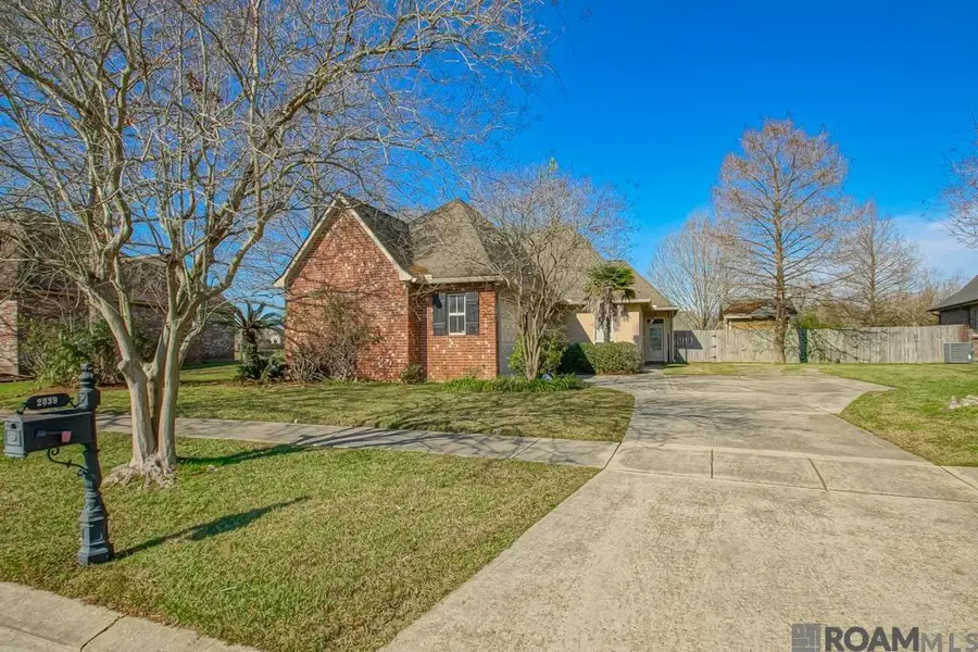 2039 Cypress Cove Ave, Zachary, LA 70791 - #2