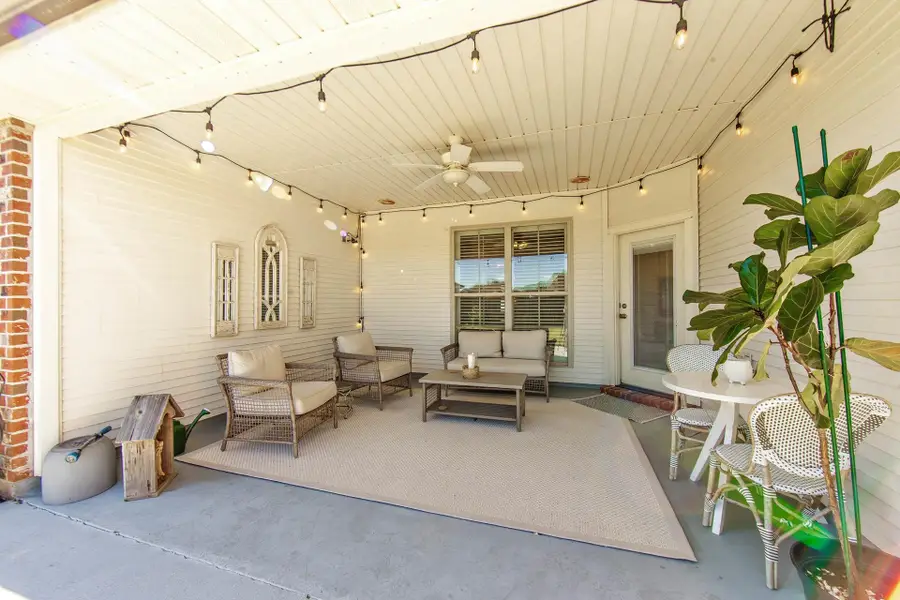 317 Brentwood Dr, Houma, LA 70360 - #3