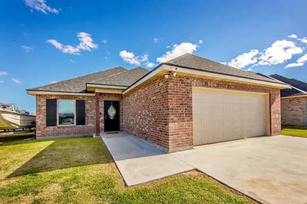 241 Darwen Drive, Raceland, LA 70394