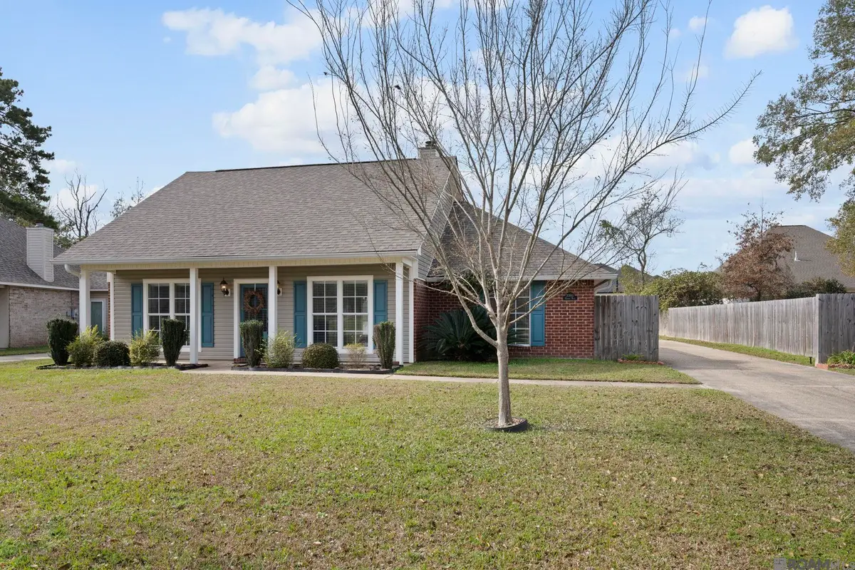 30863 Meadow Wood Blvd, Denham Springs, LA 70726 - Image #1