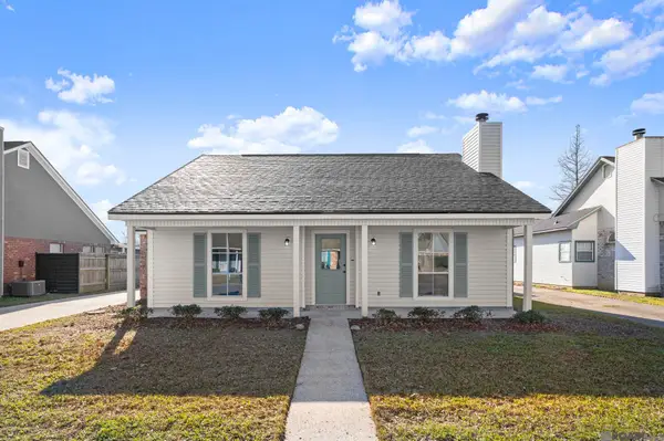 13566 Parwood Ave, Baton Rouge, LA 70816