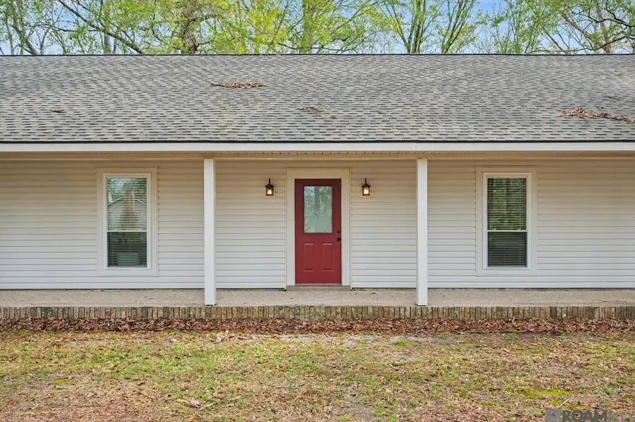 6424 Lawnridge Dr, Baton Rouge, LA 70818 - Image #2