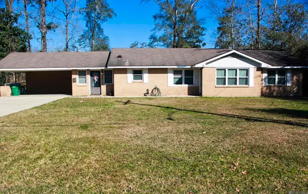 317 Oak St, Denham Springs, LA 70726