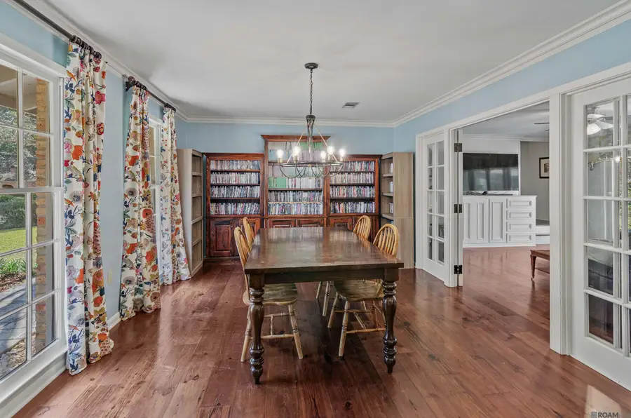 1327 Meadow Lea Dr, Baton Rouge, LA 70808 - Image #3