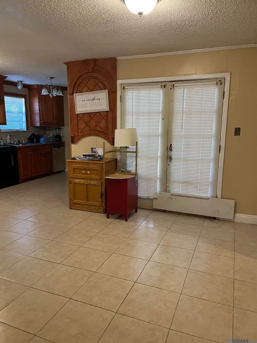 1036 N Sabine Dr, Baton Rouge, LA 70810 - Image #3
