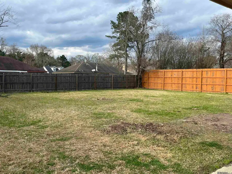 7547 Green Gate Dr, Baton Rouge, LA 70811 - #2