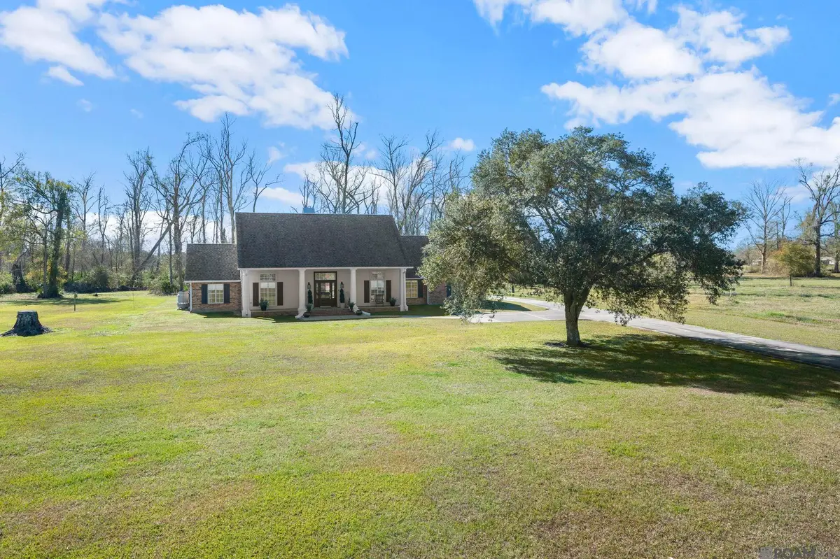 42321 La Hwy 30, Gonzales, LA 70737 - #1
