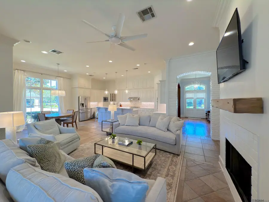 413 Longmeadow Dr, Baton Rouge, LA 70810 - #3