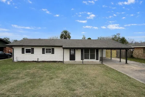 207 Bellaire Drive, Houma, LA 70360