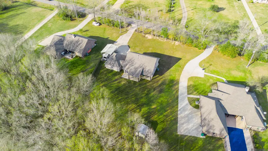 7066 Port Hudson Pride Rd, Zachary, LA 70791 - Image #3
