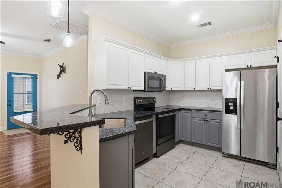 8429 Florida Blvd #2J, Denham Springs, LA 70726 - Image #3