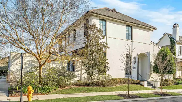 7313 Willow Grove Blvd, Baton Rouge, LA 70810