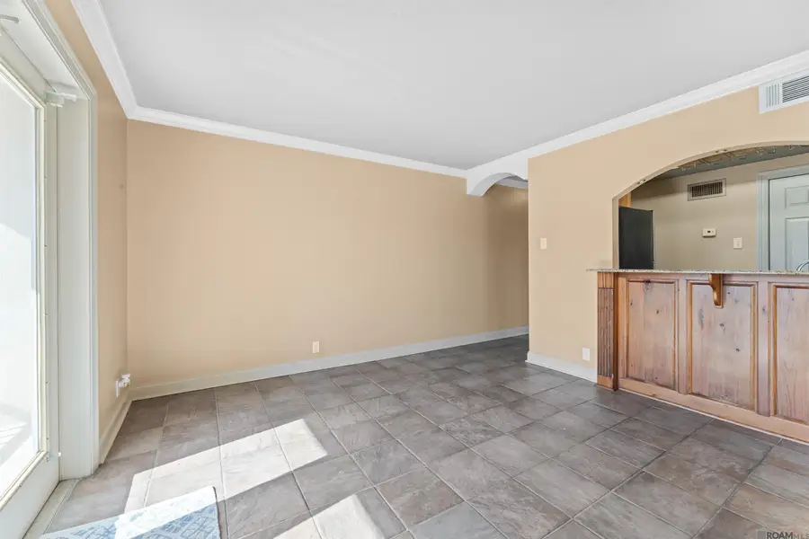 2045 N 3rd St #301, Baton Rouge, LA 70802 - #3