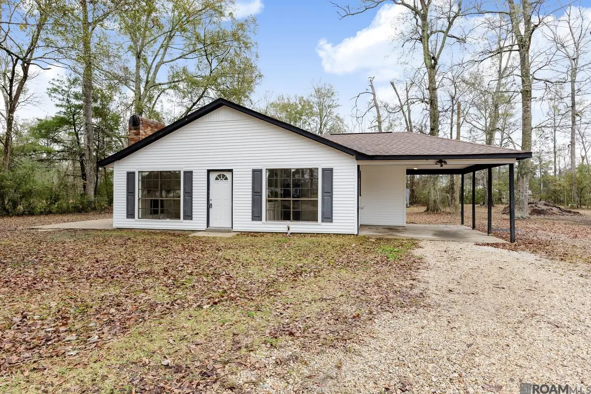 28080 Mcarthur Dr, Livingston, LA 70754 - Image #1