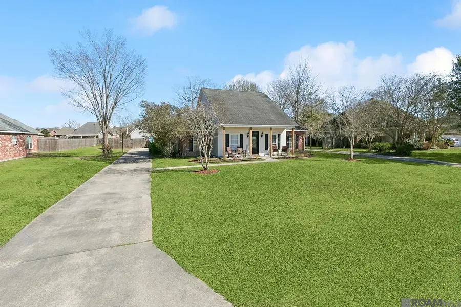 36340 Lucas Dr, Denham Springs, LA 70706 - #2