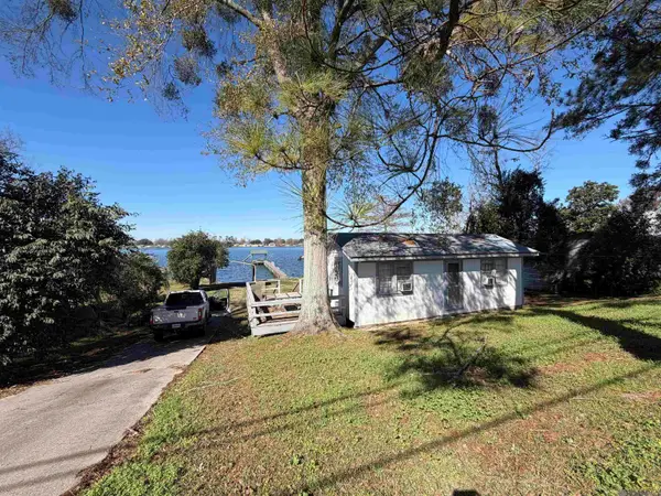 9095 Island Rd, Ventress, LA 70783