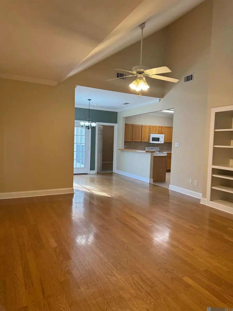 4625 Burbank Dr #107, Baton Rouge, LA 70817 - Image #3