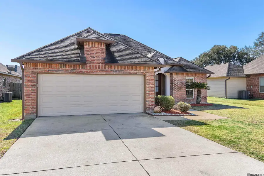 308 Hill Ridge Dr, Youngsville, LA 70592 - Image #3