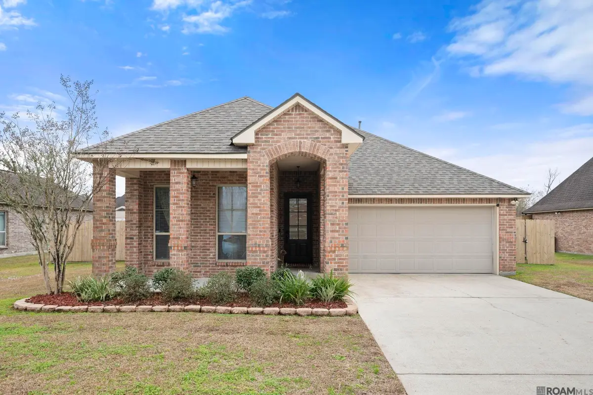 20348 Grand Crus Ave, Baton Rouge, LA 70817 - Image #1