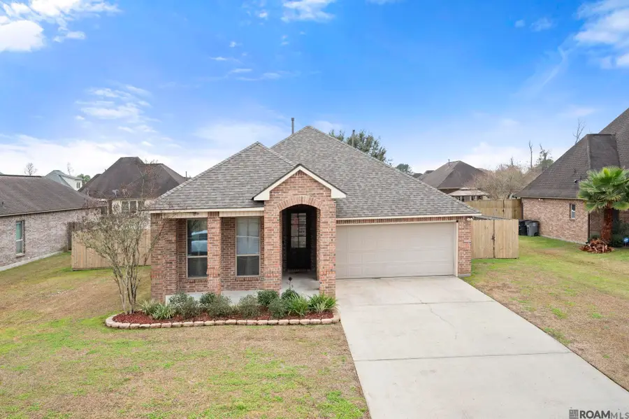 20348 Grand Crus Ave, Baton Rouge, LA 70817 - Image #2