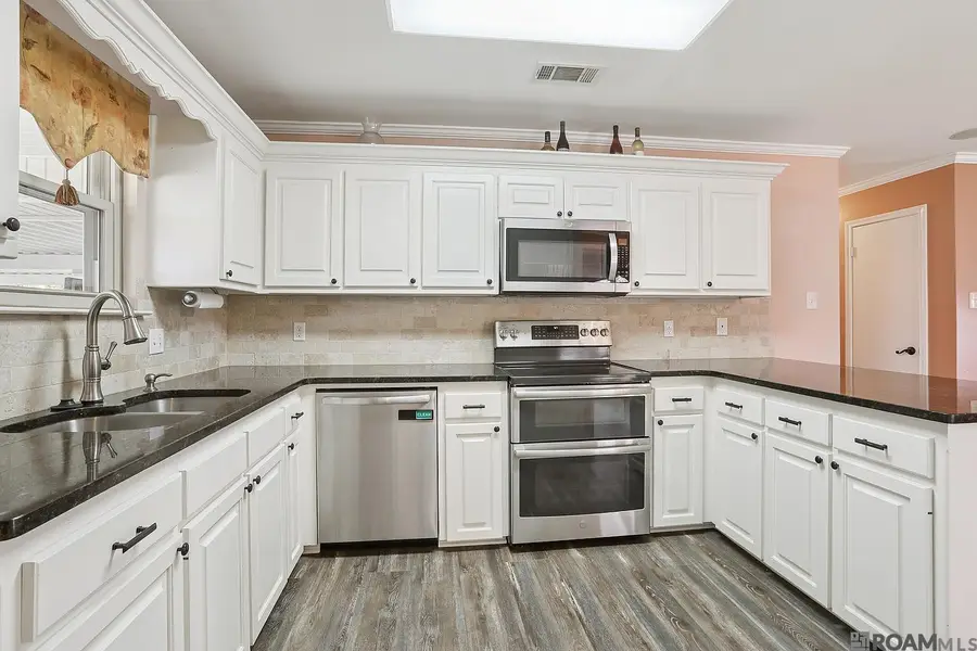 17525 Breman Dr, Baton Rouge, LA 70817 - Image #2