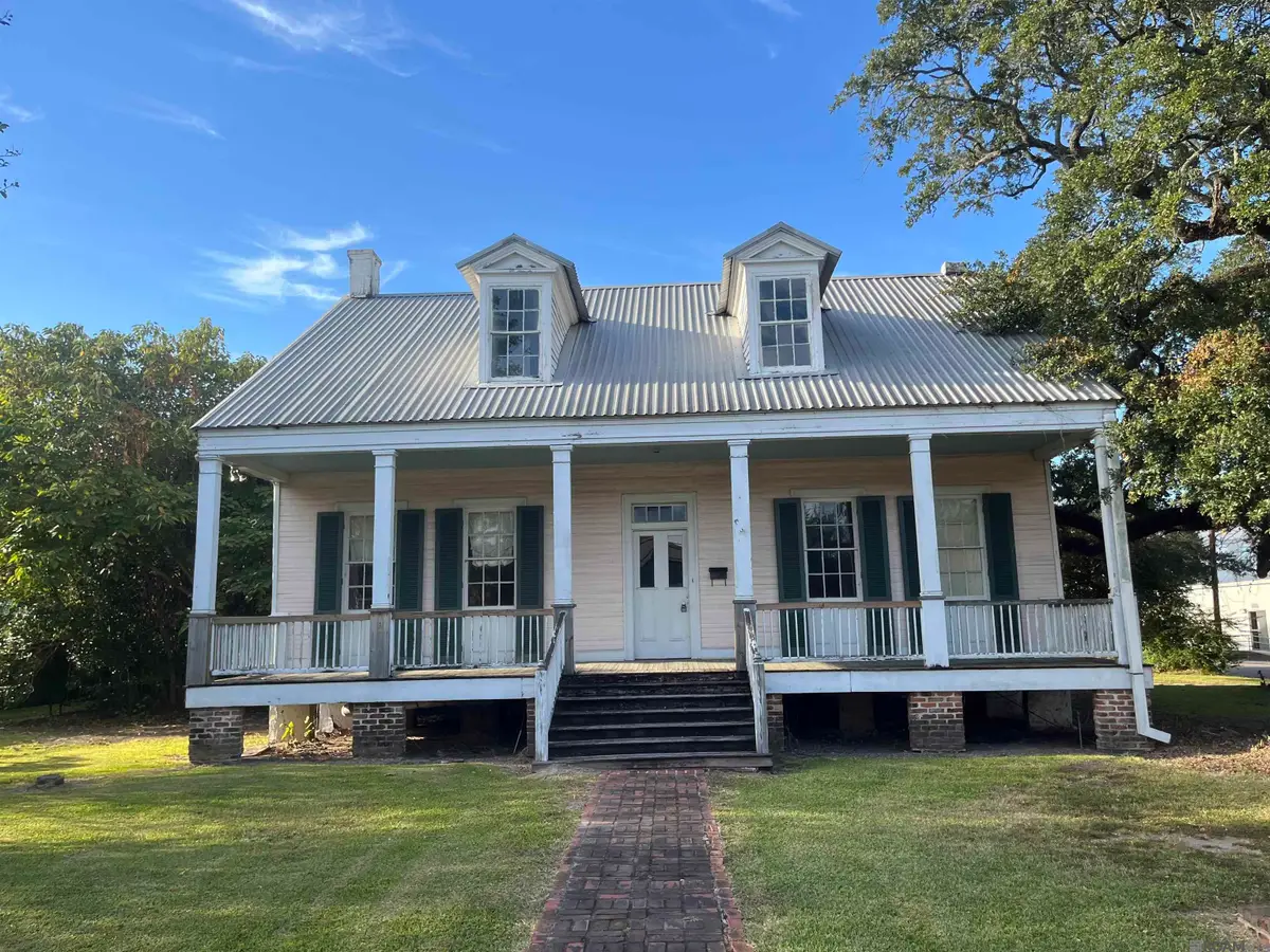 58060 Court St, Plaquemine, LA 70764 - Image #1