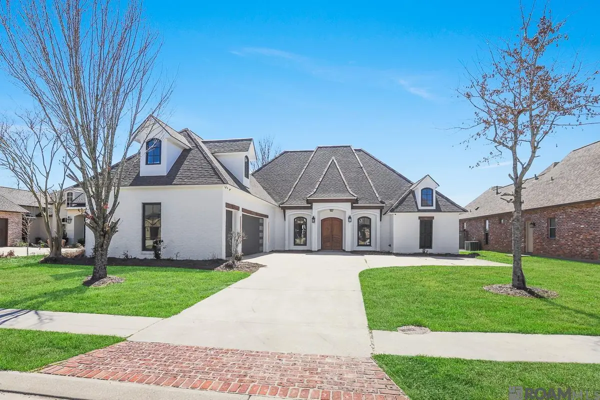 36267 Bluff Heritage Ave, Geismar, LA 70734 - Image #1