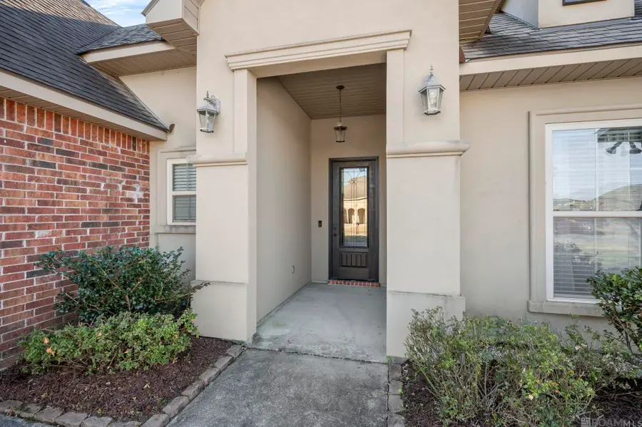 13187 Crownridge Dr, Gonzales, LA 70737 - Image #3