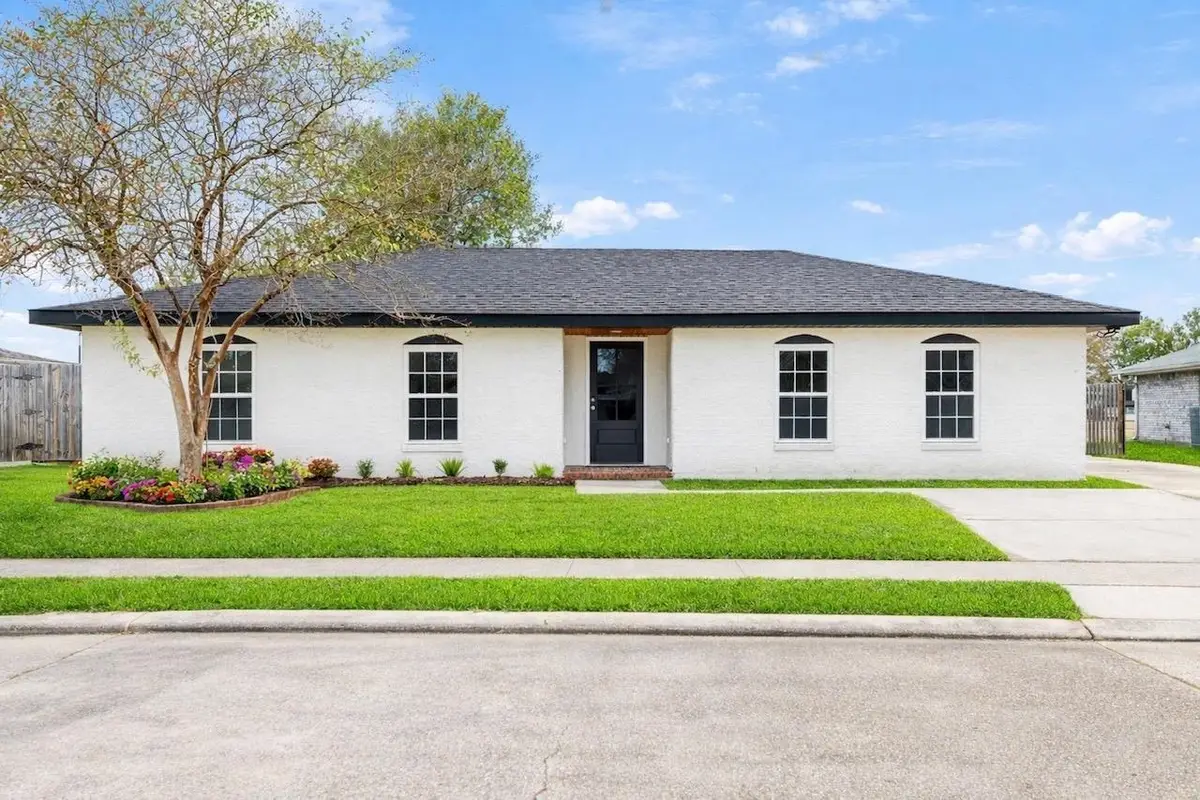 210 Lynwood Drive, Houma, LA 70360 - #1