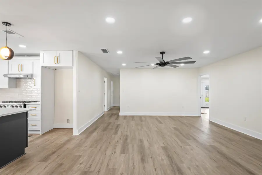 210 Lynwood Drive, Houma, LA 70360 - #3