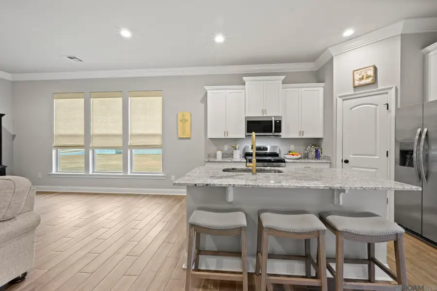 17420 Castle Dr, Prairieville, LA 70769 - #3