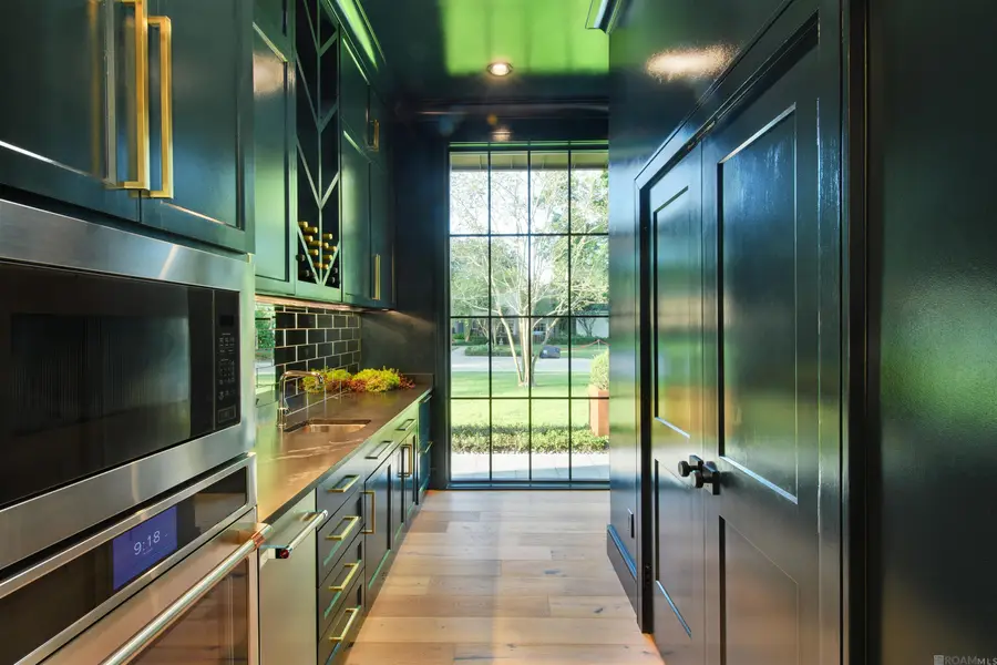 8721 W Fairway Dr, Baton Rouge, LA 70809 - #3