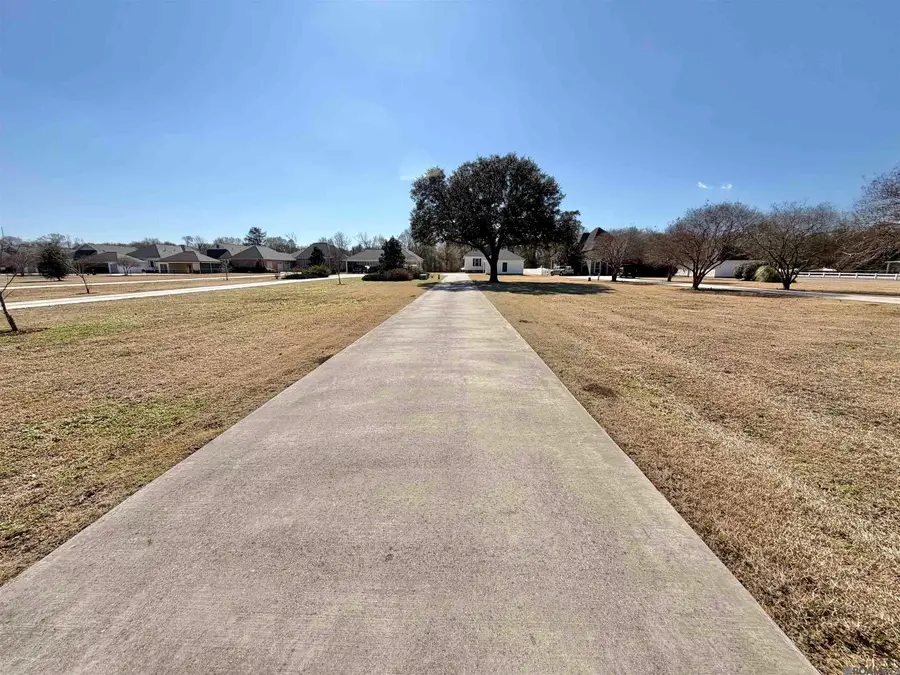 5715 Island Rd, Jarreau, LA 70749 - #2