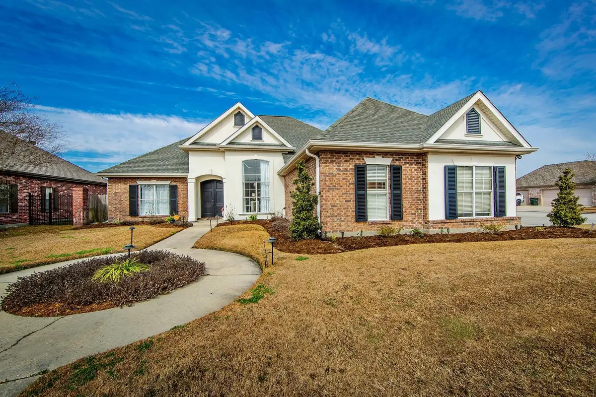 3408 Caleb Dr, Houma, LA 70360 - #1