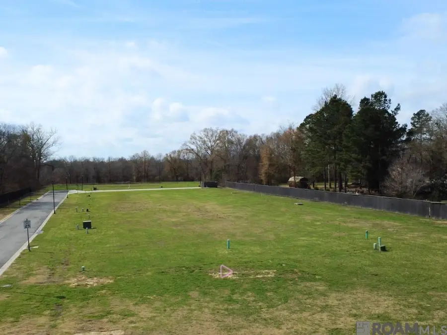 9910 Holland Dr, Baton Rouge, LA 70810 - #3