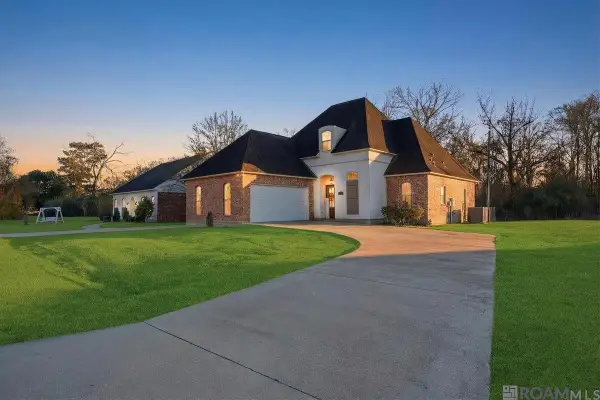 11721 N Milstead Pl, Baton Rouge, LA 70818