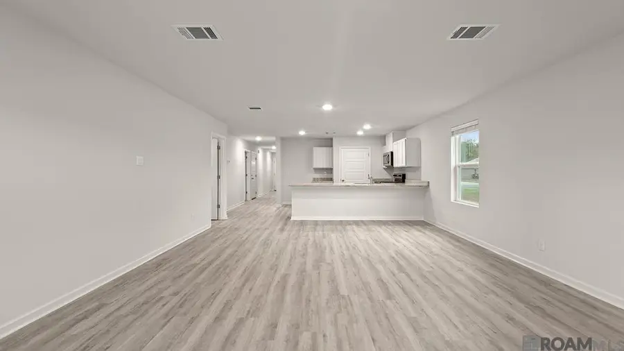 35525 Forest Manor Ave, Denham Springs, LA 70706 - Image #2