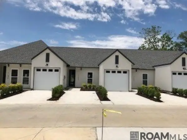 17530 Comfort Blvd, Saint George, LA 70817