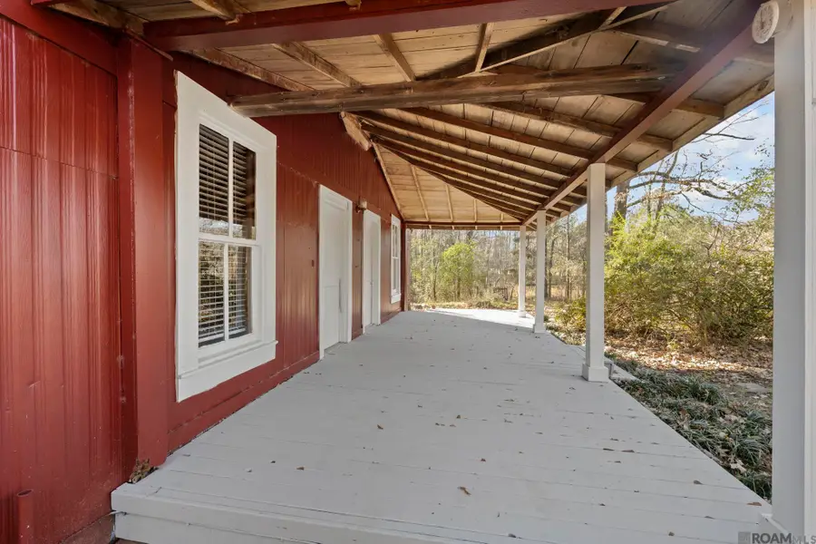 7612 Stirling Rd, Saint Francisville, LA 70775 - #2