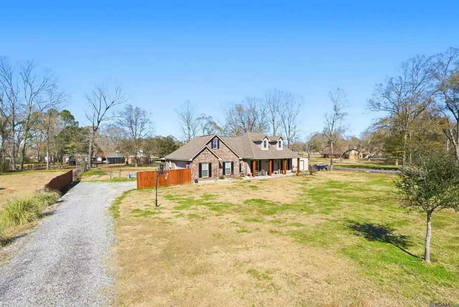 461 Port Hudson Plains Rd, Zachary, LA 70791 - Image #2