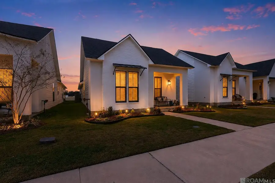 10136 Grayton Dr, Central, LA 70818 - #2