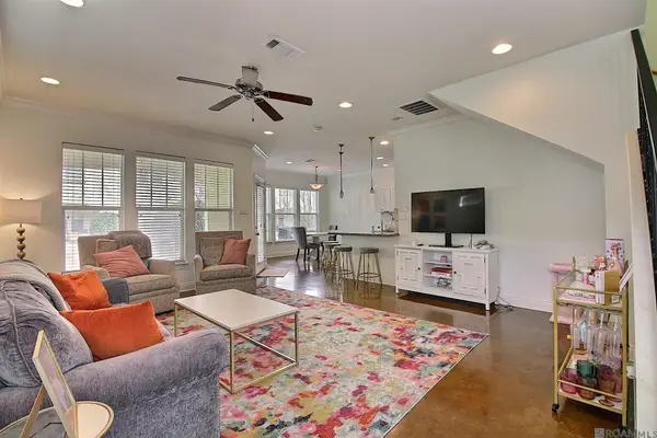 8000 Stonelake Village Ave #1801, Baton Rouge, LA 70820