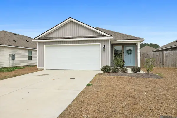 12823 Catalpa Ave, Denham Springs, LA 70726