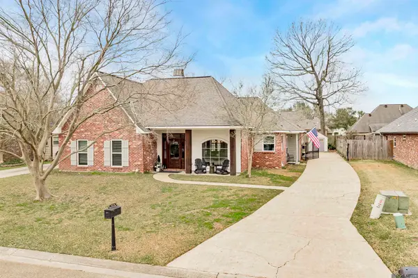 36376 Desoto St, Prairieville, LA 70769