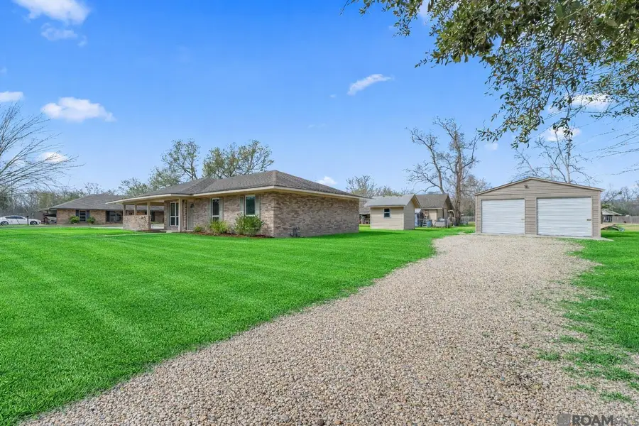 43498 S Lone Oak Rd, Gonzales, LA 70737 - #2