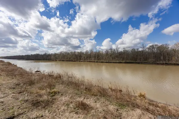 6016 Mill Town Rd, Brusly, LA 70719