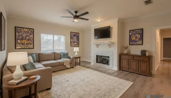 3911 Caspiana Ave, Baton Rouge, LA 70820